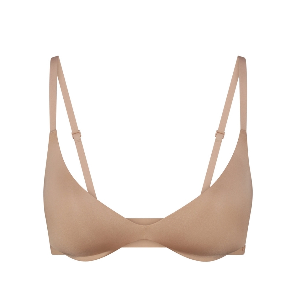 SKIMS Wireless Pushup Bra